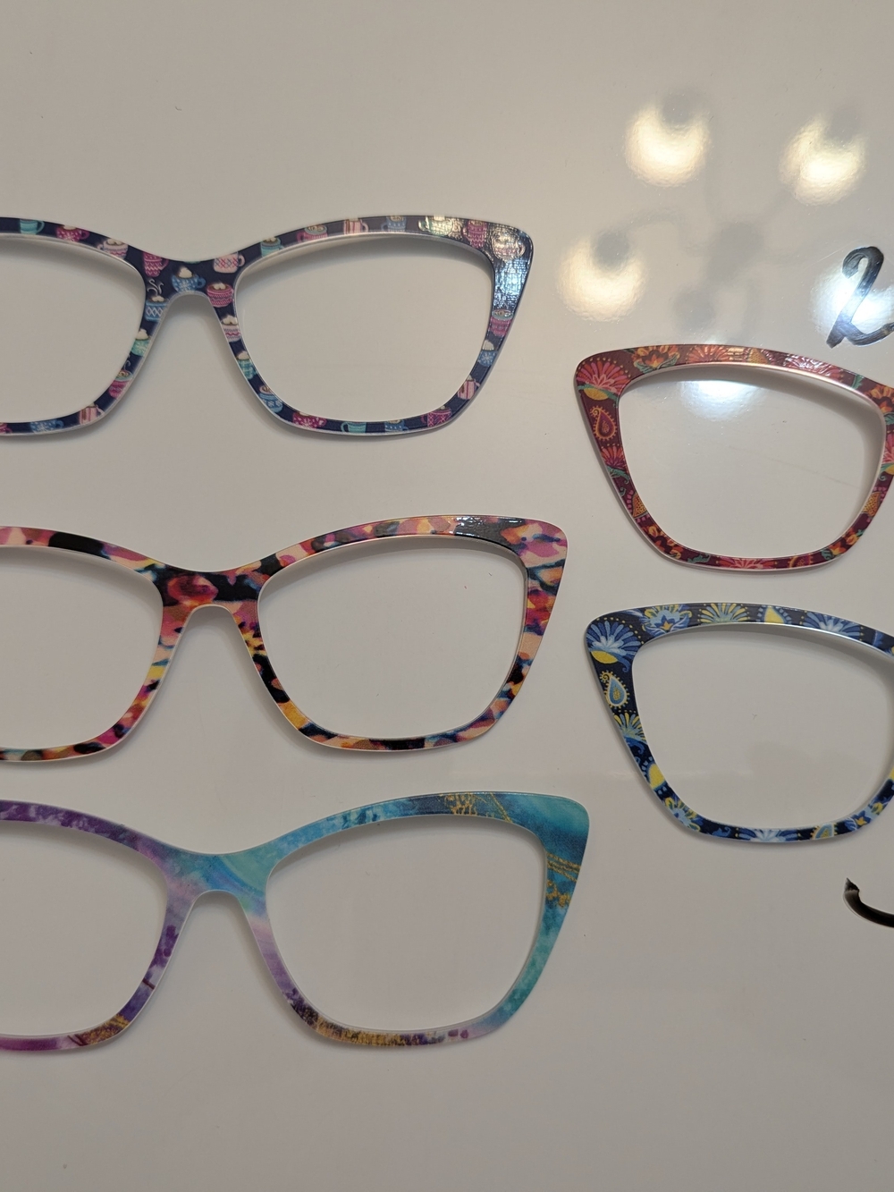 Assorted Colorful Wanda Toppers For Pair Eyewear- Floral & Abstract Prints